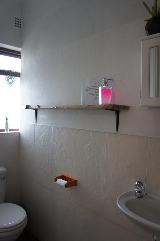 Cape Agulhas Backpackers Hostel Struisbaai Buitenkant foto